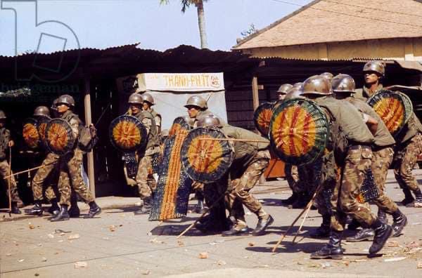 (Replica)The rattan riot shield was used by the NPFF. - Image 3