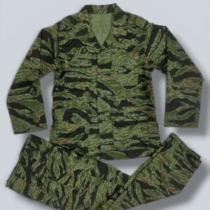 Lightweight poplin cotton Tiger Stripe Seawave TQLC 1970